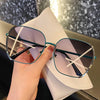 New Women's Metal Frame Sunglasses Retro Women Oval Brand Sun Glasses Fashion Outdoor Street Photography Eyewear Shades
